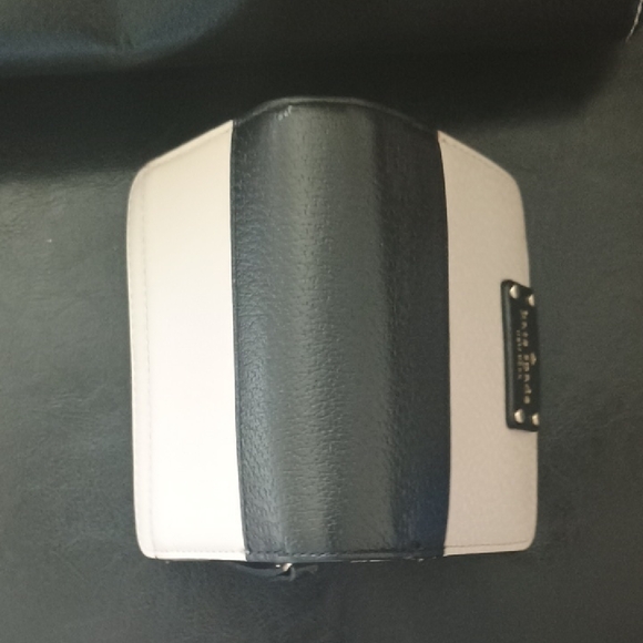 Kate Spade Black and Cream Tote with Wallet - Picture 10 of 16